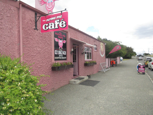 The Flying Pig Café