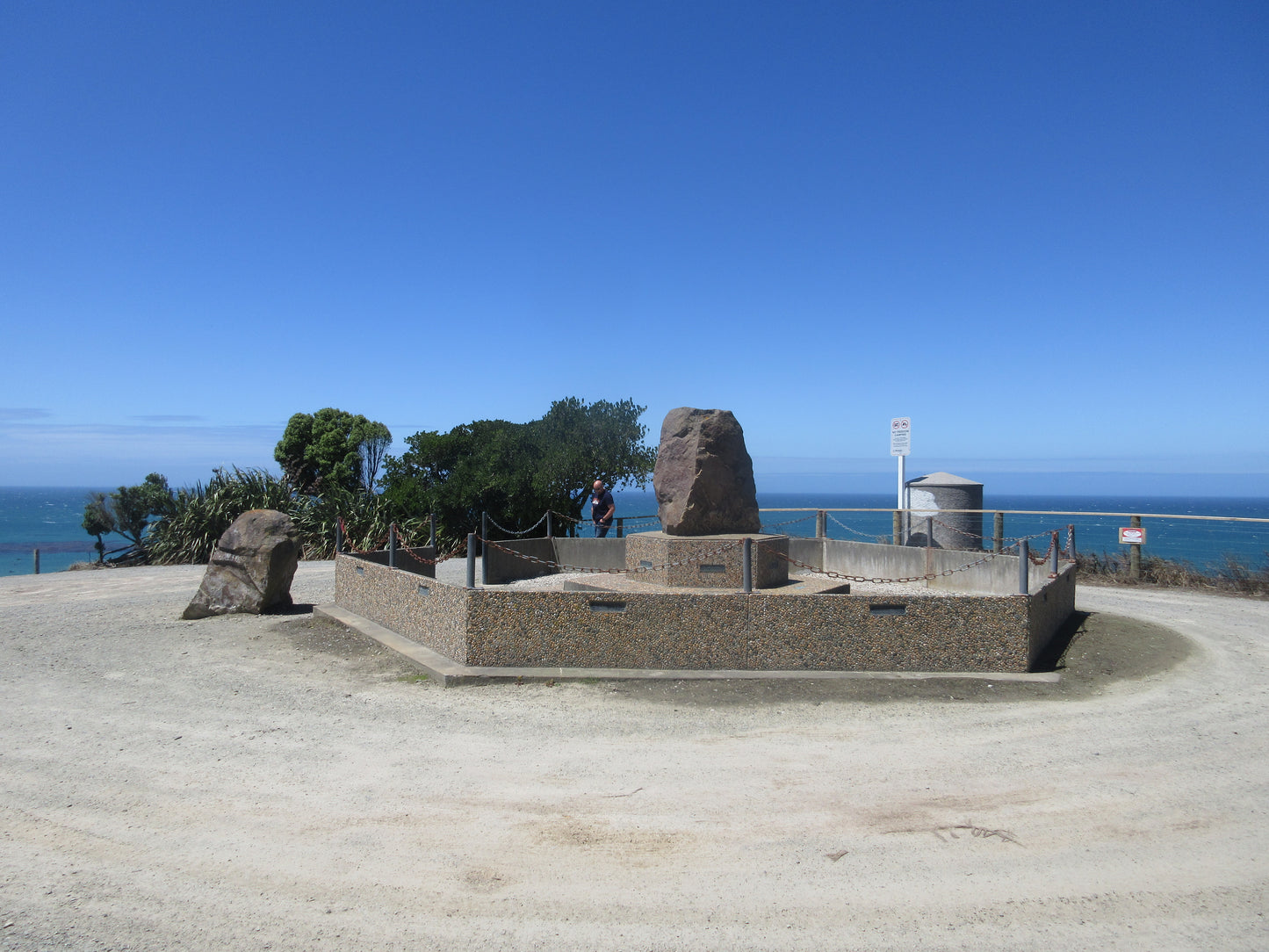 Millennium Walkway Moeraki