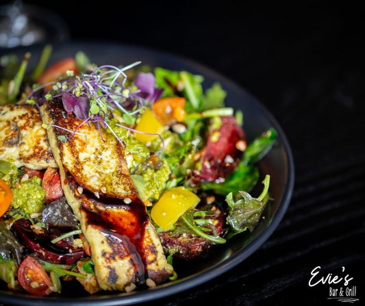 Evie's Bar and Grill