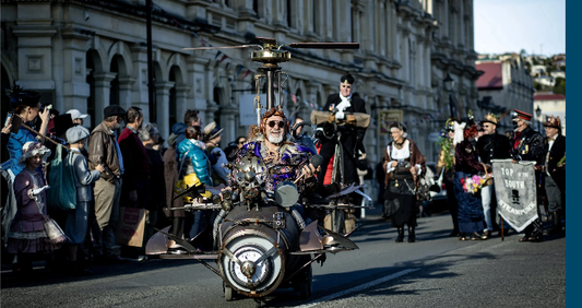 Train to the Ōamaru Steampunk Festival