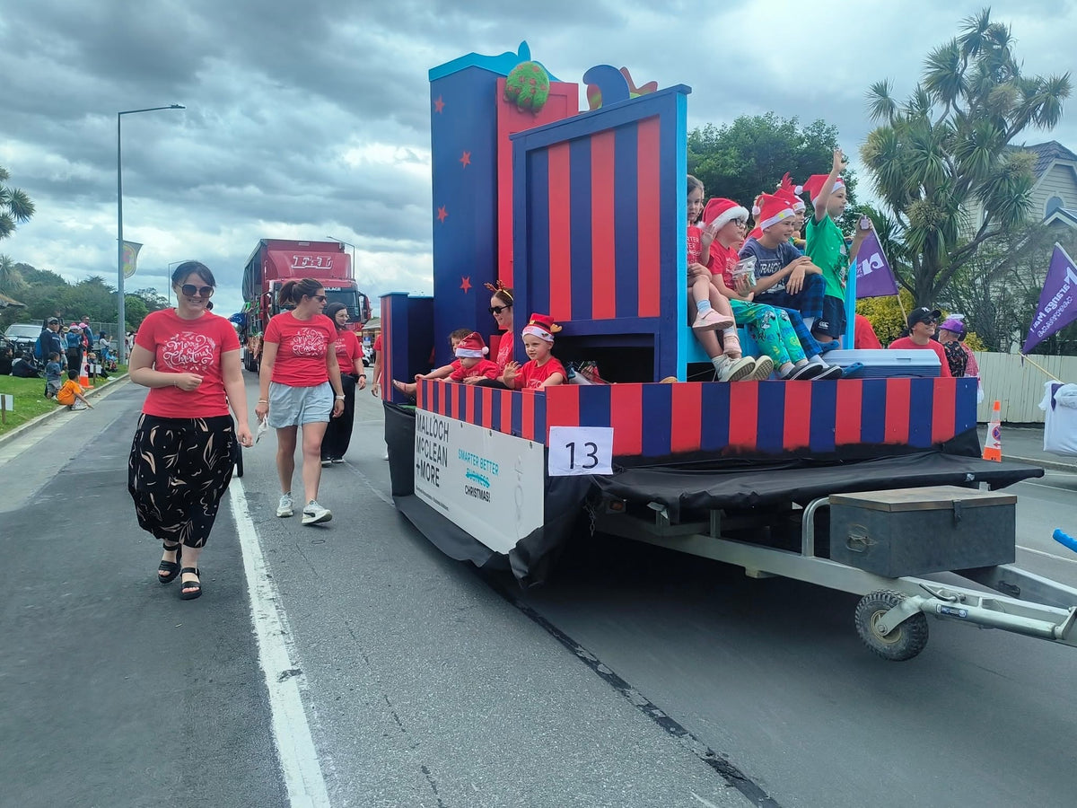Southland Santa Parade